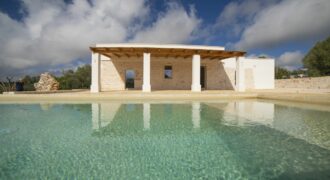 Valle D’Itria – Ceglie Messapica in posizione panoramica splendida dimora con piscina