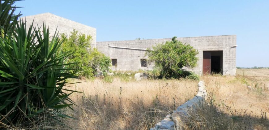 Castrignano De Greci, nel cuore della Grecìa Salentina, antica masseria da ristrutturare