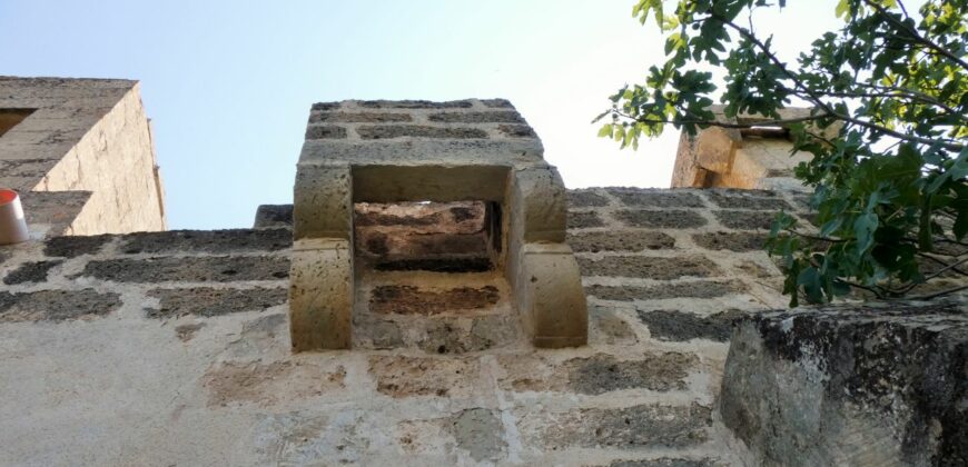 Castrignano De Greci, nel cuore della Grecìa Salentina, antica masseria da ristrutturare