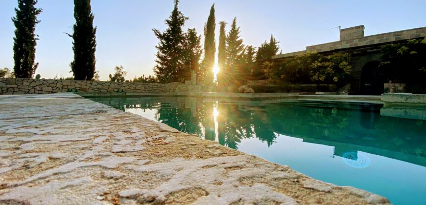 Agro di Corigliano splendida Masseria ecosostenibile con piscina